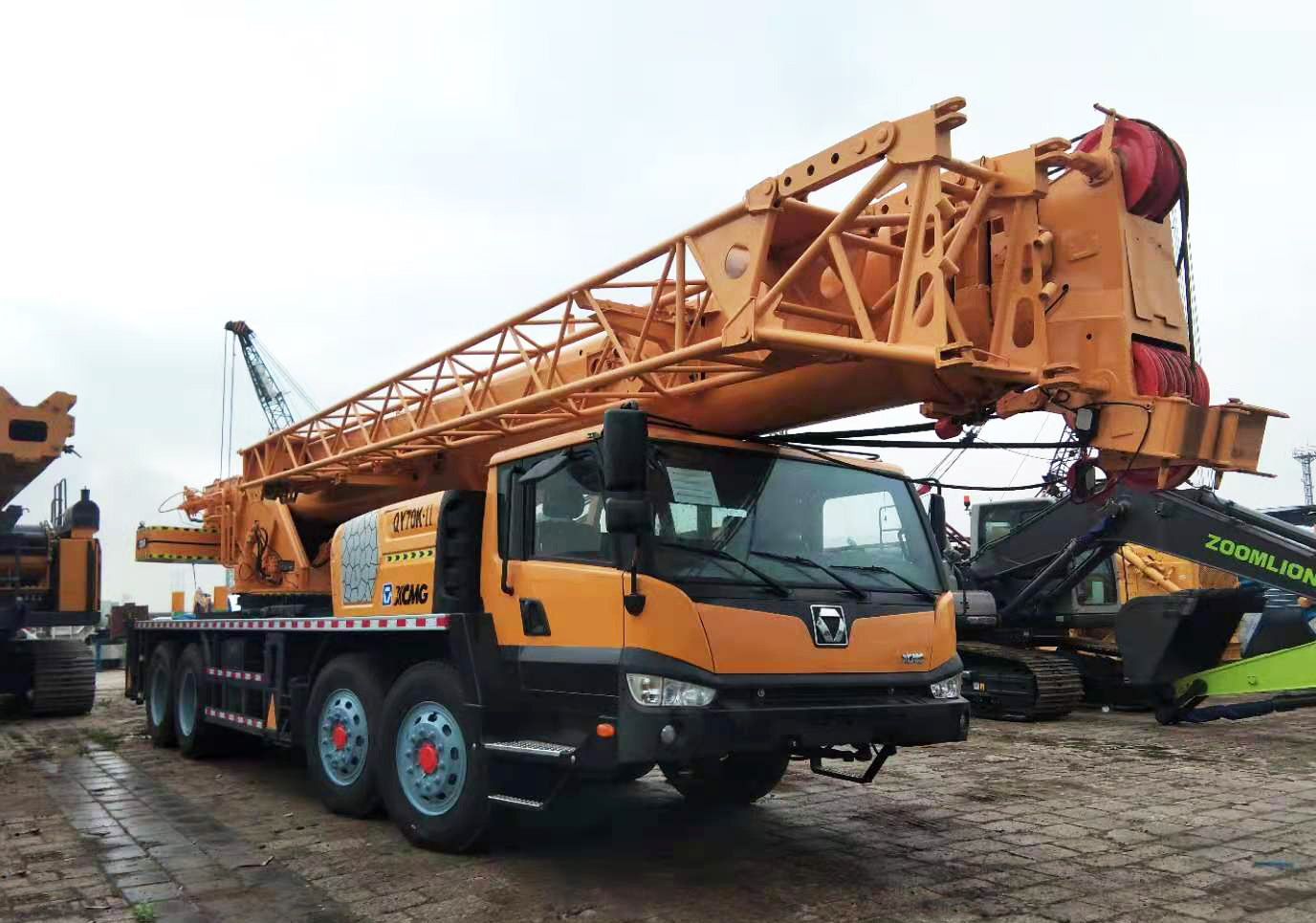 XCMG QY70K-II 70T Truck Crane to Africa
