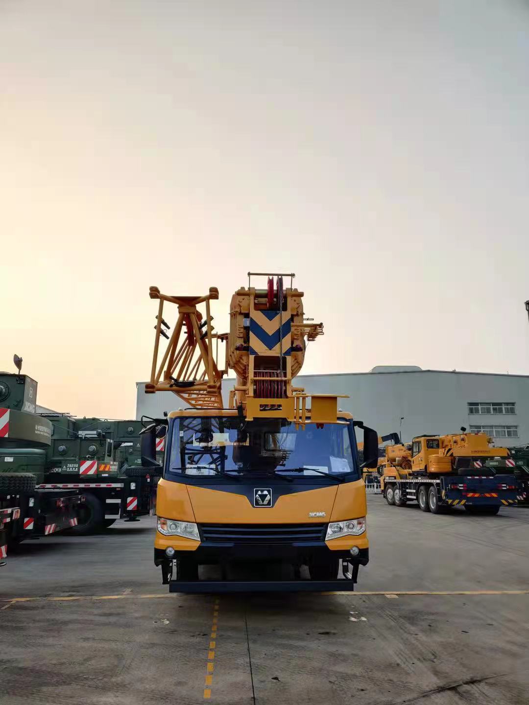 XCMG Classic 30T Truck Crane QY30K5C Delivery