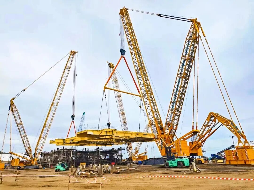 SANY SCC12500A crawler crane achieves first successful lift in Indonesia!