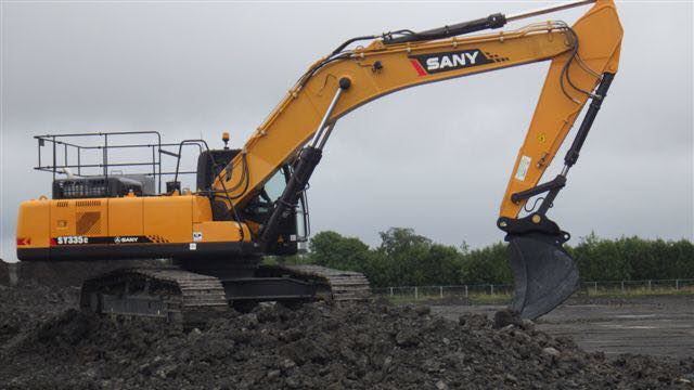 SANY Crawler excavator's cleaningmethod