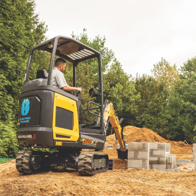 New Holland Drops the E25X – A Little Electric Excavator That Packs a Punch